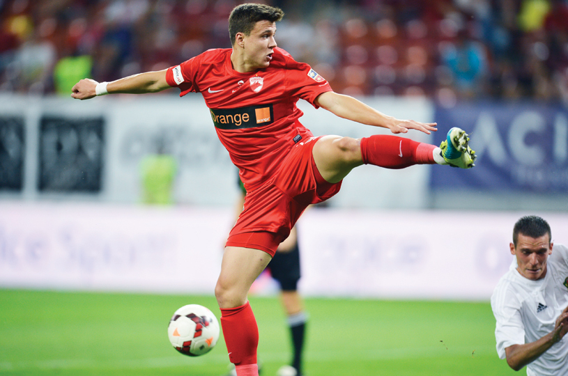 Puștiul cu numele greu! Valentin Balint a învățat fotbal de la unchiul ...