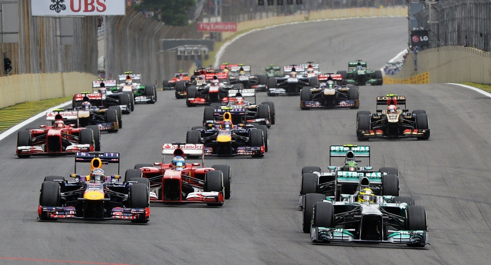 Care este distribuția financiară în Formula 1? Constructorul Mercedes, campion în 2020, a primit mai puțini bani decât Ferrari, locul 6 în acest sezon