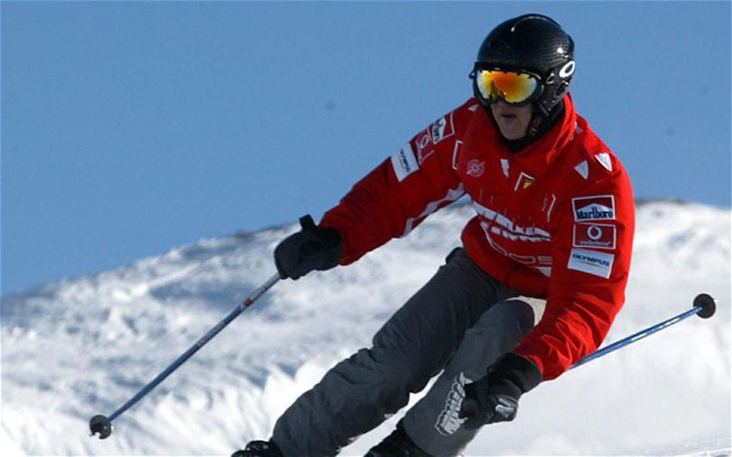 La fix un deceniu, accidentul lui Michael Schumacher s-a repetat! Schiorul, dus de urgență cu elicopterul la spital