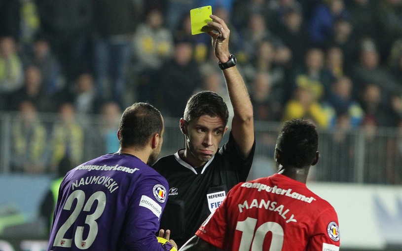 Radu Petrescu va arbitra CFR Cluj – U. Craiova, derby-ul rundei 15! Ecusonul FIFA, dupa 14 zile de izolare direct în Gruia | EXCLUSIV