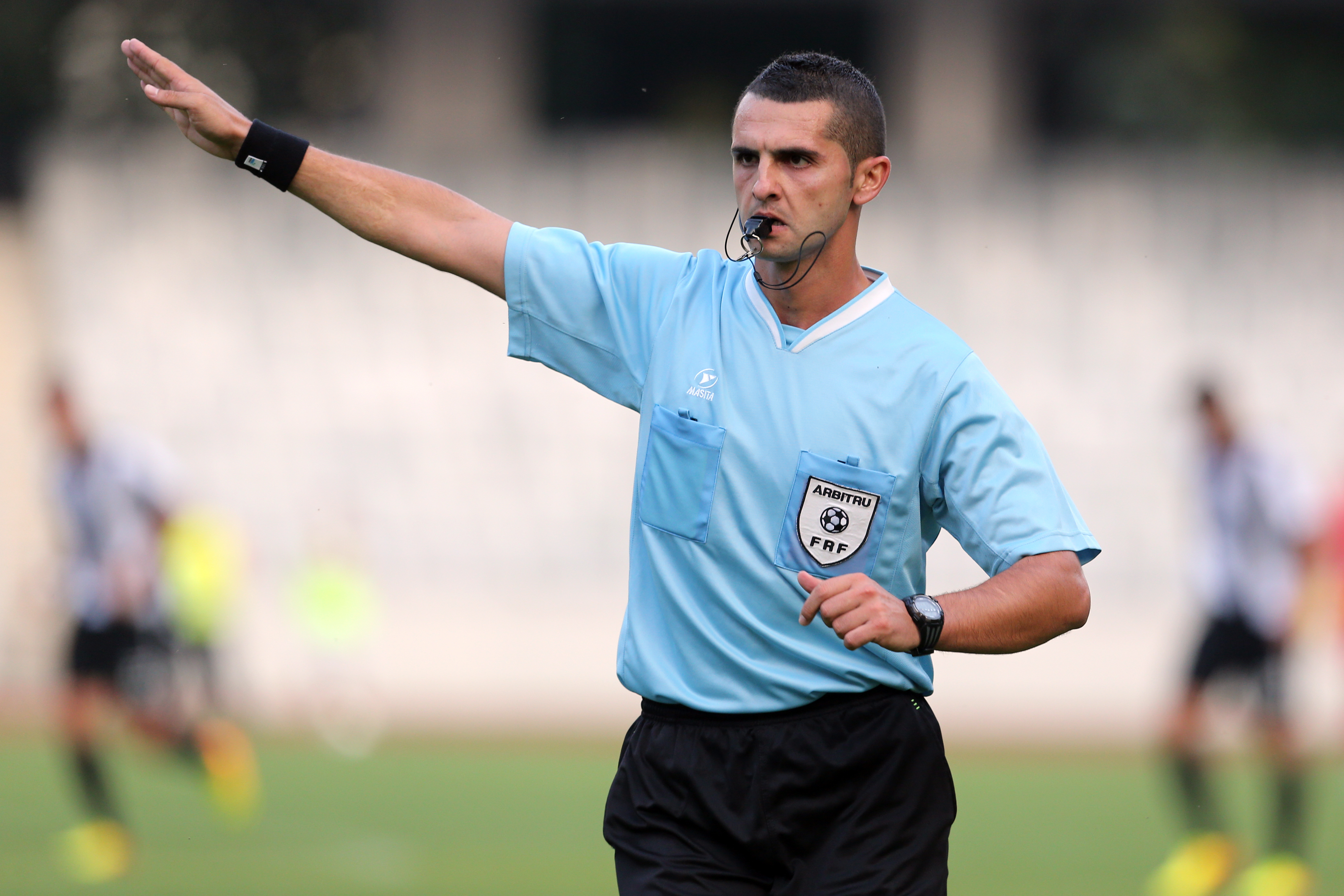 Gaz Metan a cerut penalty în meciul cu Dinamo! Repriză dezastruoasă pentru arbitrul Iulian Călin | VIDEO