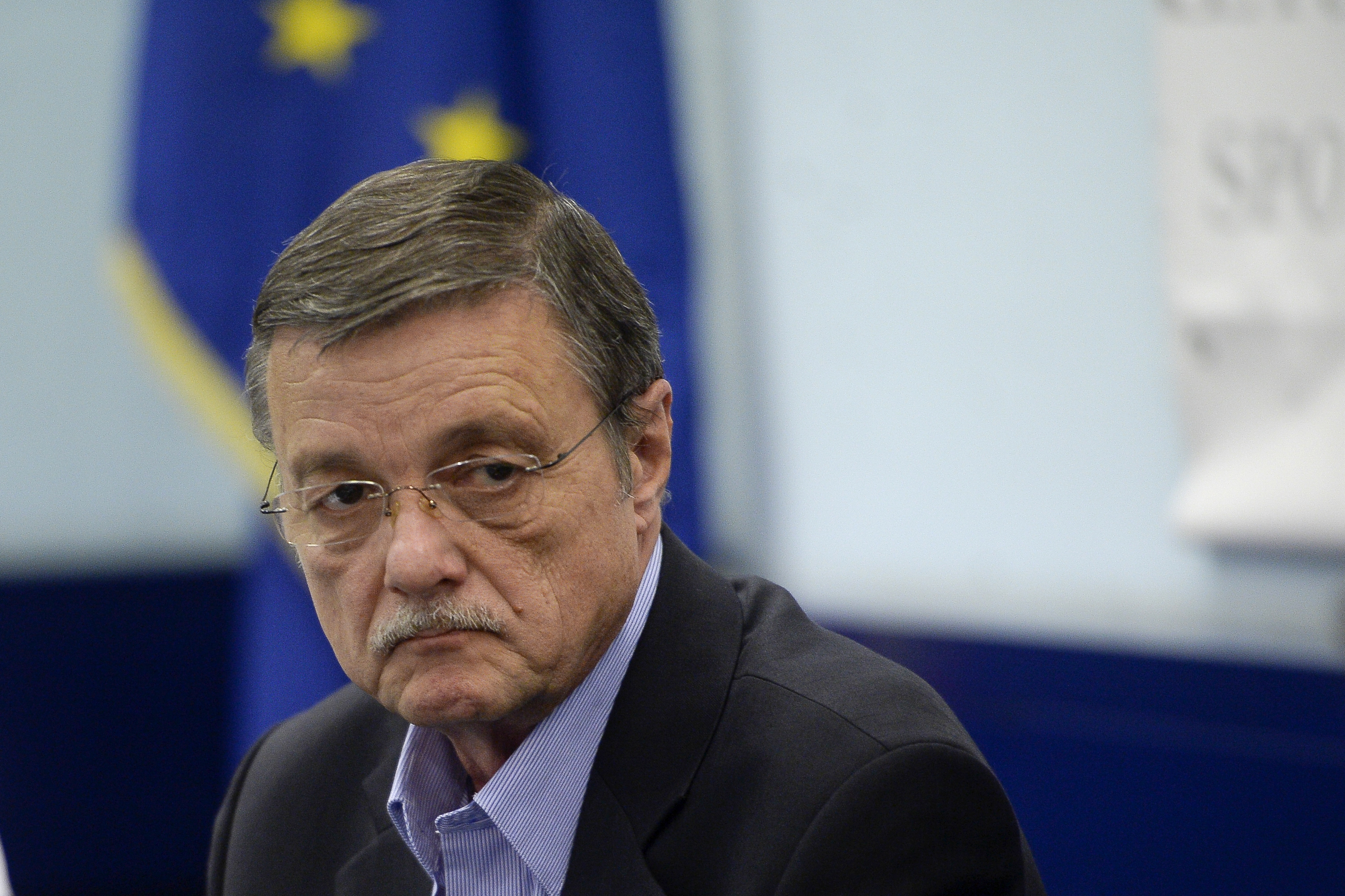 Adrian Stoica, un nume greu din gimnastica românească, se retrage din fenomen „din profundă ruşine”! „Mândria trecutului şi onoarea prezentului nu pot fi înlocuite cu ghiocei”