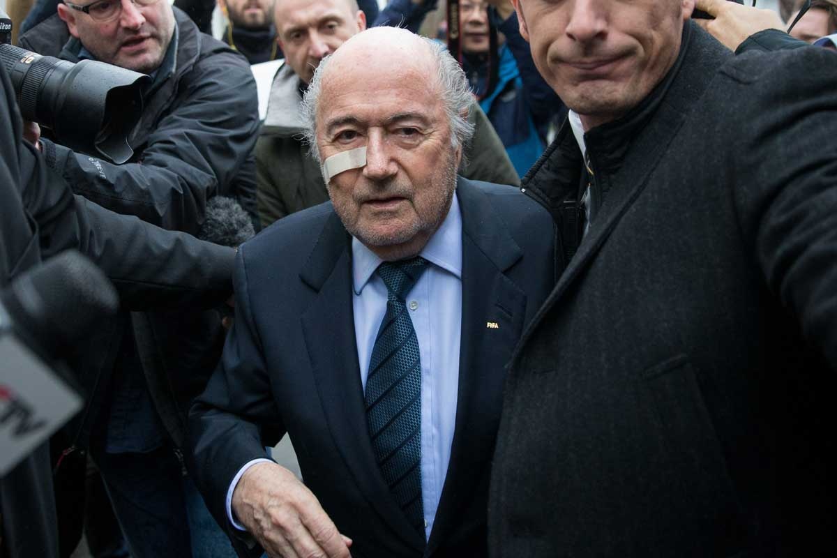 Momente dramatice pentru Sepp Blatter! Fostul președinte al FIFA a fost în comă, după o operație dificilă