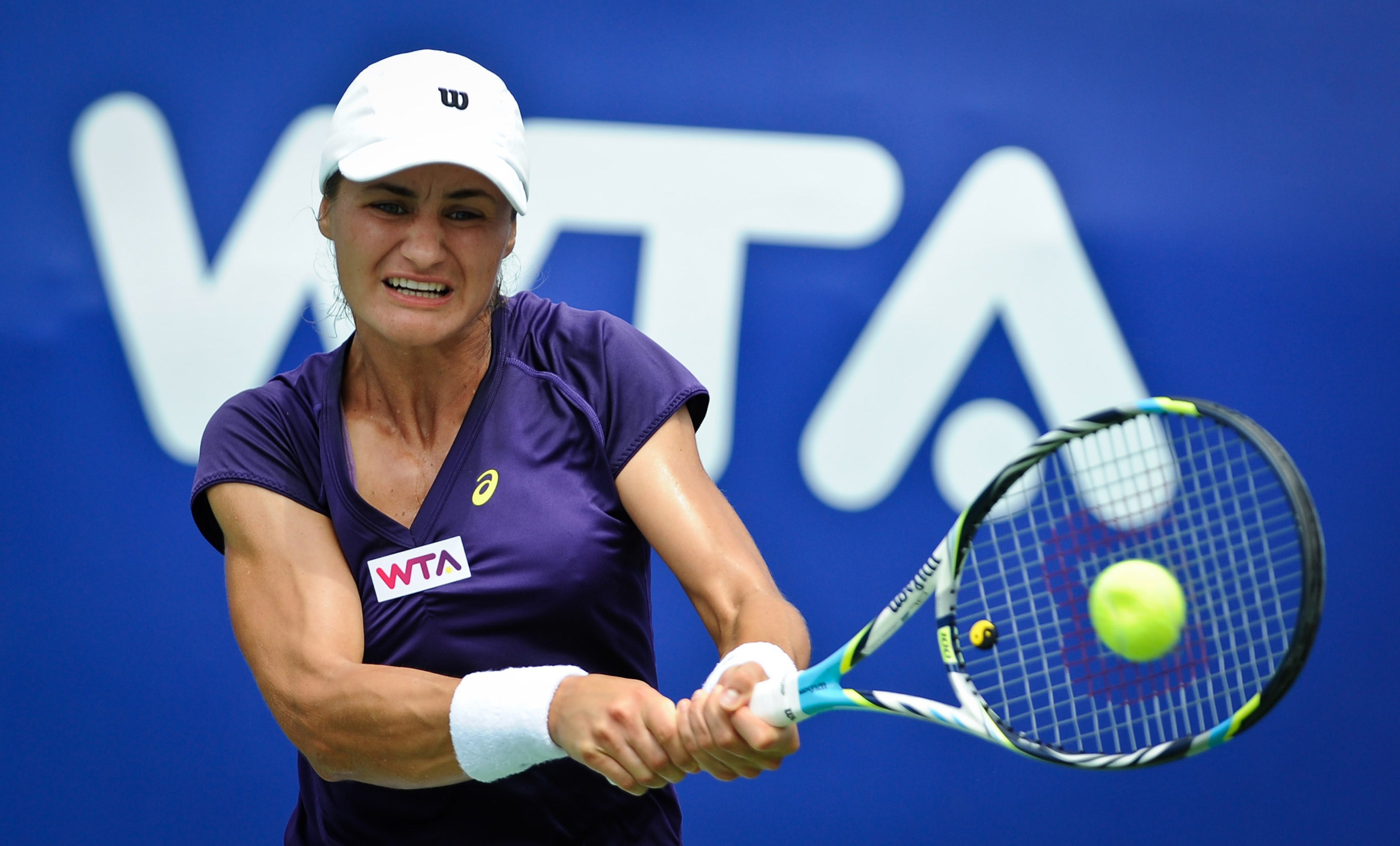 Monica Niculescu acuză din plin condițiile de la Miami Open, după înfrângerea suferită alături de Irina Begu în meciul de dublu: „Nu mi-au plăcut deloc mingile! Au fost foarte mari și s-au desfăcut” | VIDEO EXCLUSIV PROSPORT