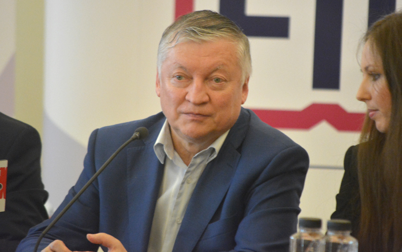 Cum l-a „îngropat” Vladimir Putin cu războiul din Ucraina pe celebrul șahist Anatoli Karpov, deputat din partidul său, Rusia Unită! Ce sancțiuni dramatice a luat UE împotriva oamenilor președintelui