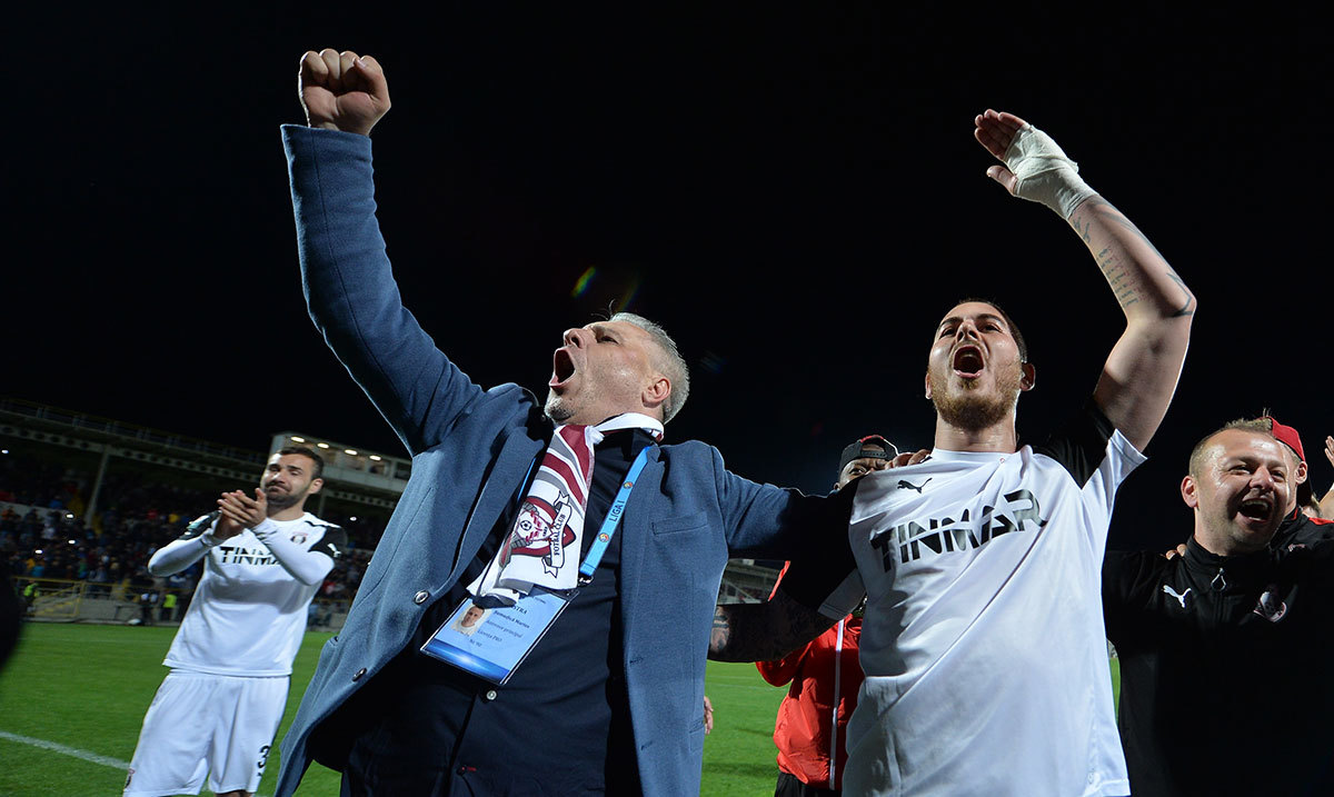Gata și cu transferul lui Denis Alibec în Qatar! Marius Șumudică a vorbit cu atacantul și face anunțul decisiv: „A făcut vizita medicală! Mâine începe campionatul”