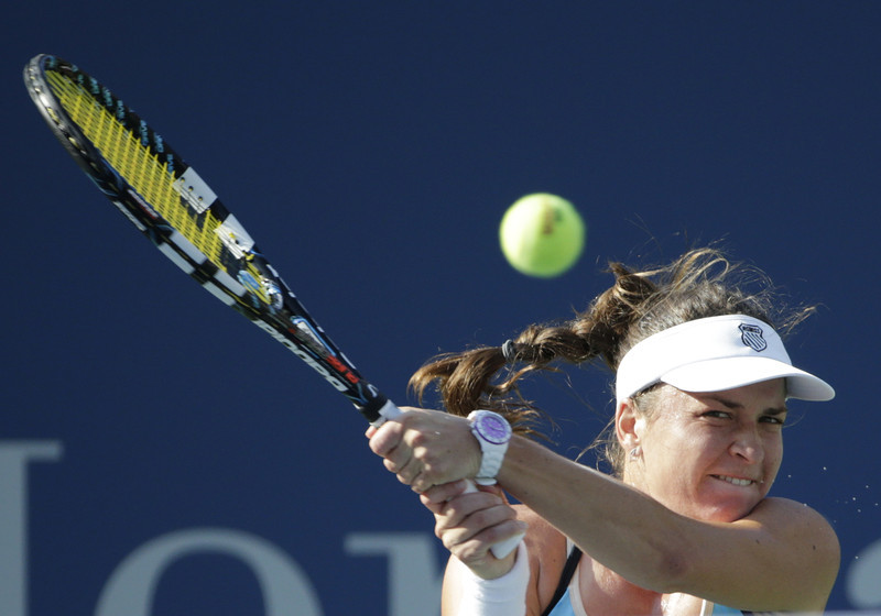 Alexandra Dulgheru a revenit într-un meci oficial după o pauză de doi ani! Victorie în minimum de seturi a româncei