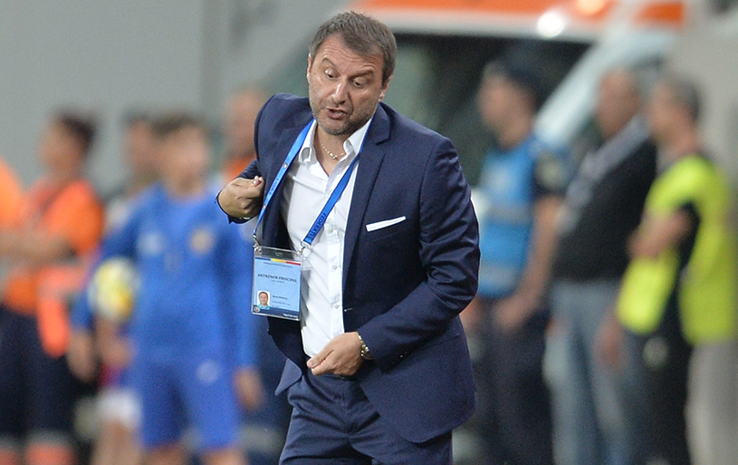Moment șocant în fotbalul internațional! Devis Mangia, fostul tehnician al Universității Craiova, suspendat de Federația de Fotbal din Malta! Un jucător l-a reclamat, după ce antrenorul i-ar fi făcut avansuri