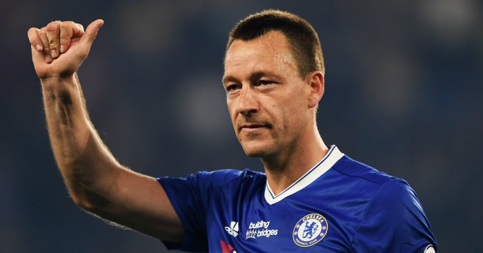 Pandemia nu e pentru toți o problemă! John Terry s-a apucat de construcția unei piscine și a unui teren de tenis lângă vila de lux pe care o are!