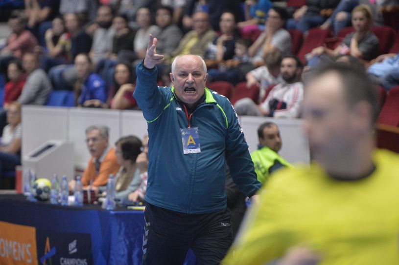 Replică amuzantă a lui Gheorghe Tadici după ce echipa zălăuană a fost umilită de campioana CSM București! „Așa este când te arbitrează Bucureștiul”