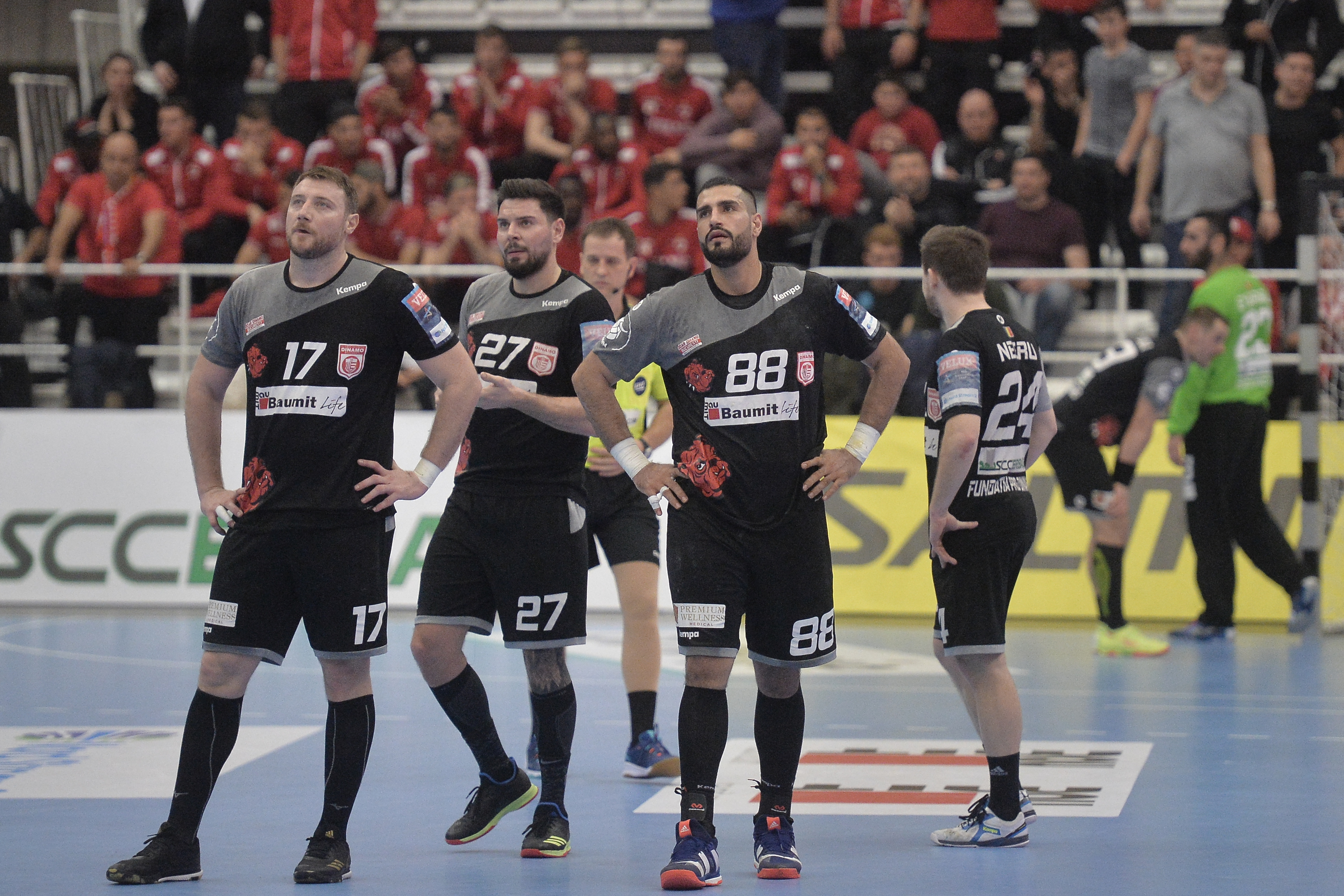 Bătălie pe handbaliștii lui Dinamo! Doi dintre ei sunt vânați de rivale: „Steaua și HCM Constanța îi vor” | EXCLUSIV