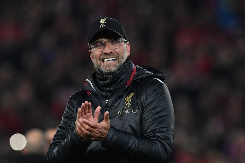 Transfer total neașteptat! Liverpool îl aduce pe Ben Davies, din Championship, pentru a-l înlocui pe starul Virgil van Dijk