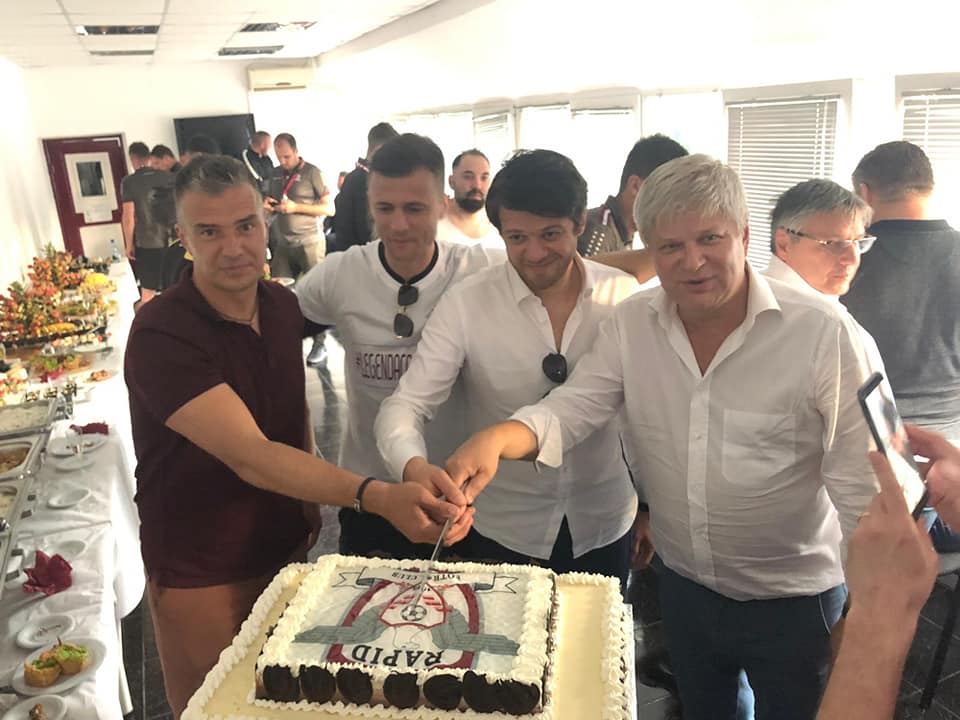 Dinamo angajeză rapidiști. Mișcările lui Andrei Nicolescu în posturi cheie. Chiar dacă nu are contract, clubul i-a făcut adresă de mail. „Am avut discuții în legătură cu venirea mea”. Fostul consilier din Giulești se prezintă drept noul șef al departamentului juridic | EXCLUSIV