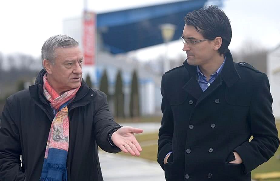 Istoria alegerilor la FRF după 1990 | De la Mircea Pascu, via Mircea Sandu, la Răzvan Burleanu! Fraude, jocuri de culise, voturi de încredere, trădări și arestări înainte de start | SPECIAL