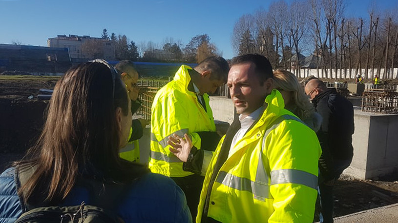 Mesaj provocator al primarului din Târgoviște în ziua în care se joacă Chindia – Petrolul, pe „Ilie Oană”: „Ce are Târgoviștea și n-au Ploieștii?”