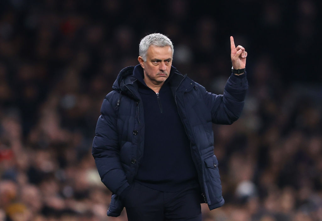 Jose Mourinho intervine în scandalul anului din Champions League. „Îl cunosc bine pe Ovidiu Hațegan!”. „The Special One”, mesaj pentru Sebastian Colțescu