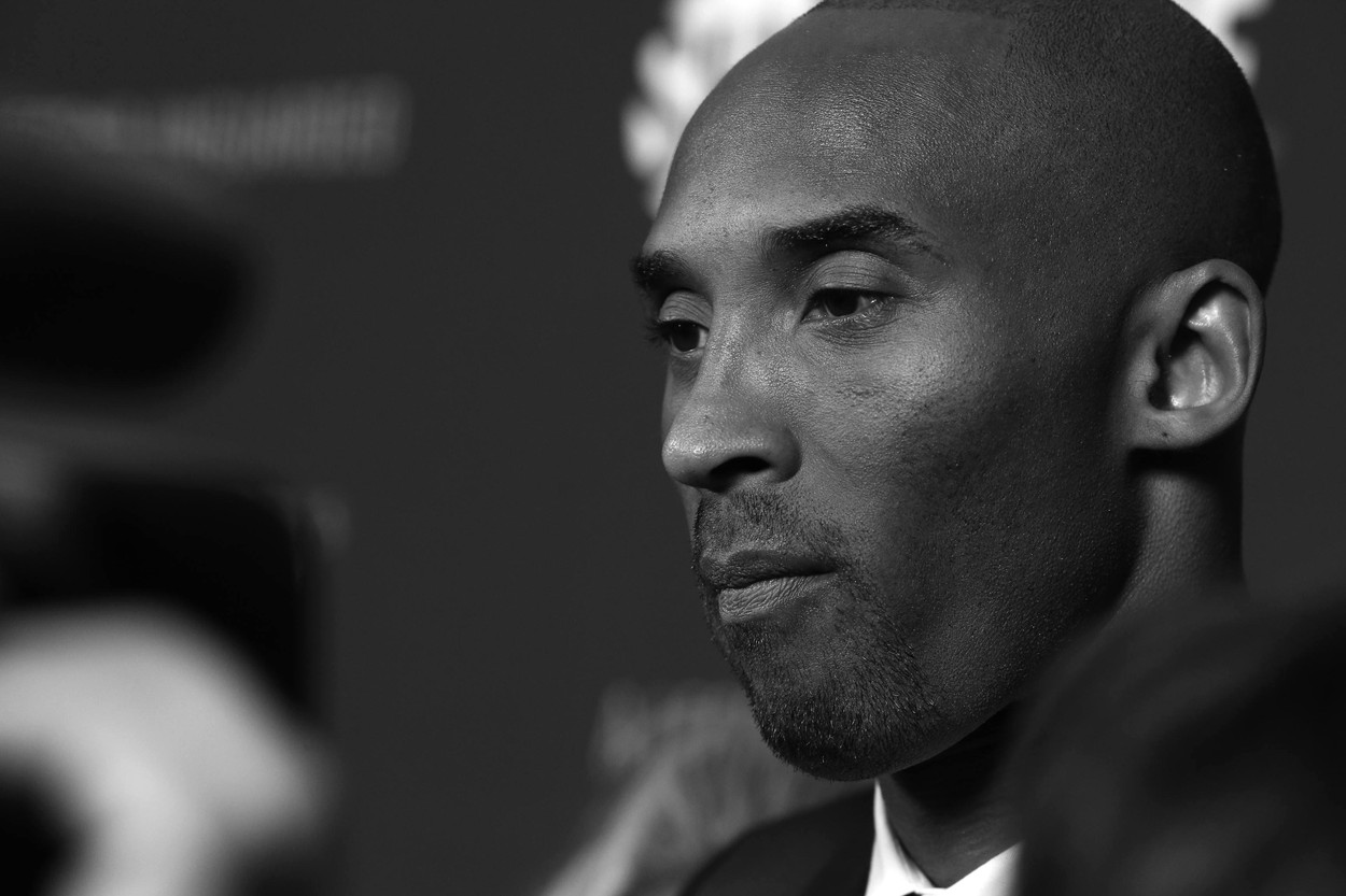 S-a aflat de ce s-a prăbușit elicopterul în care călătorea Kobe Bryant. Cine este considerat vinovat de moartea starului NBA