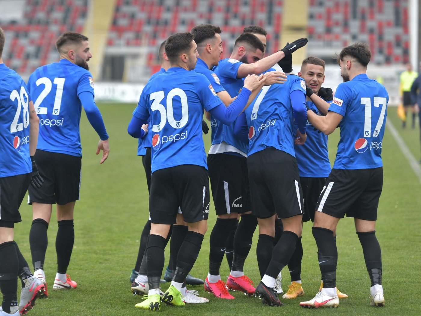Liga 1: Constănțenii joacă ultima șansă la play-off »  FC Argeș – Viitorul se joacă și la pariuri!