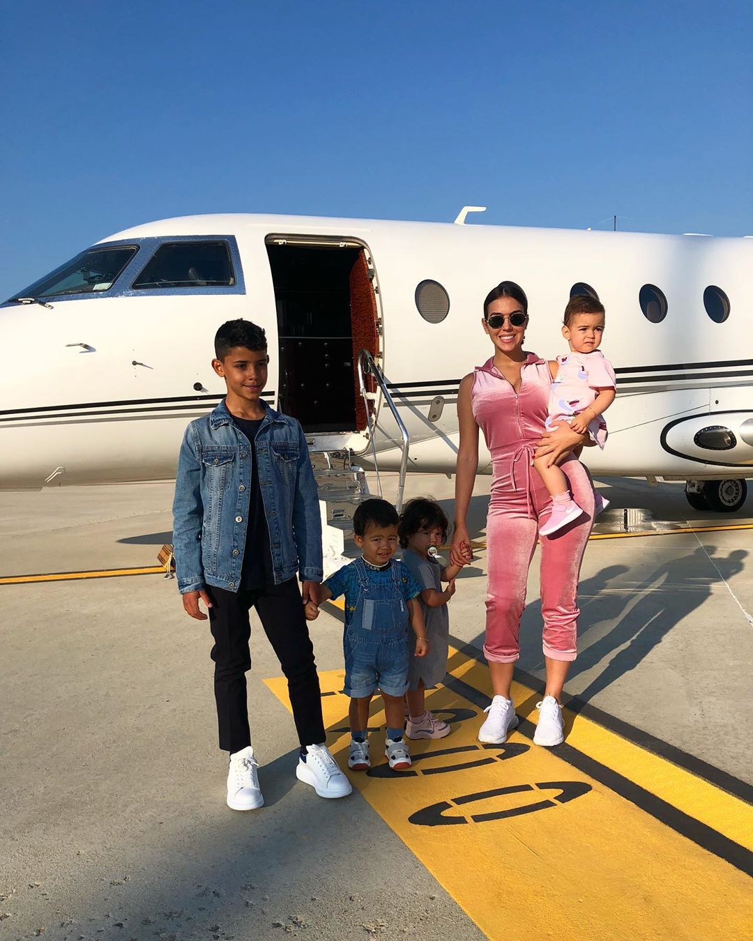 Lor Rinaldo Cristiano Ronaldo vrea să îl facă fotbalist, dar Georgina are alte ...