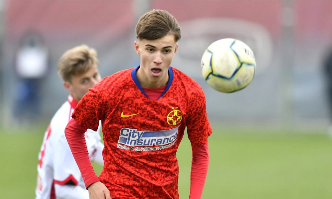 Cum poate deveni Octavian Popescu cel mai mare nume al fotbalului românesc! Ce îi rezervă viitorul „noului Messi” de la FCSB: „Va urma un transfer”