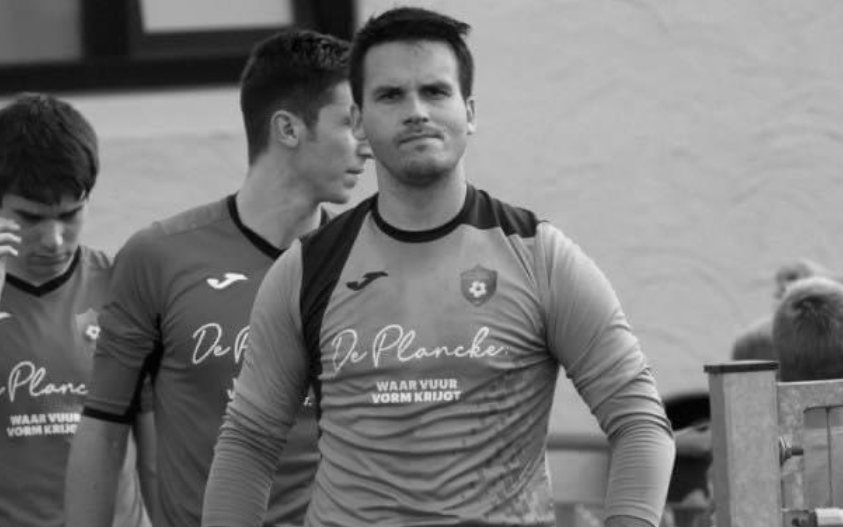 Doliu în Belgia! Portarul de 25 de ani s-a prăbușit pe teren și a murit imediat după ce a apărat un penalty. „Suntem șocați”