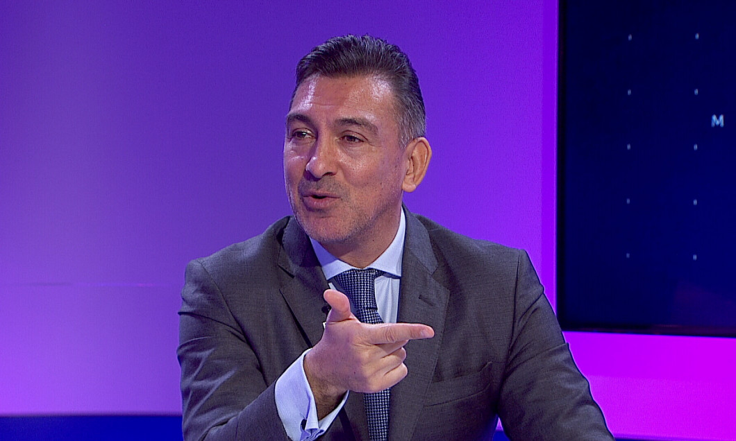 Cum este o zi din viața fostului mare fotbalist Ilie Dumitrescu, eroul victoriei memorabile cu Argentina: „Așa îmi încep fiecare zi! Este foarte important pentru mine!” | VIDEO EXCLUSIV