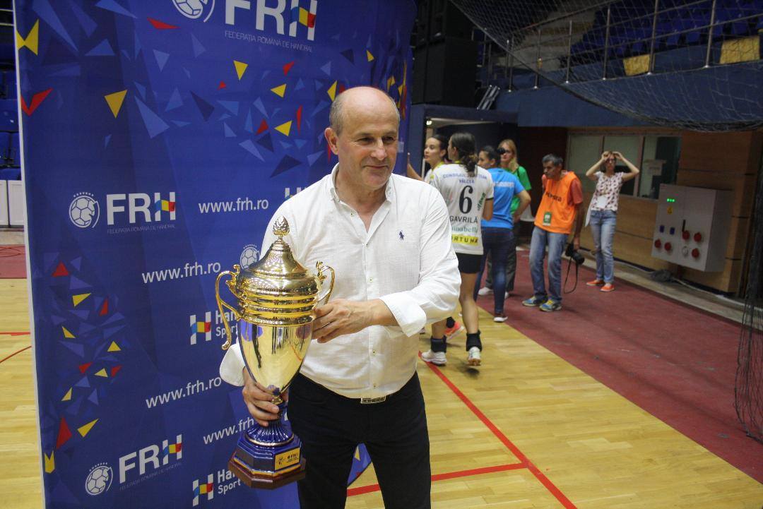 Florin Verigeanu PreÈedintele Scm Rm Valcea SusÈine CÄ Sezonul 2019 2020 Trebuie IngheÈat Campionatul Suspendat FÄrÄ Titlu Acordat Èi Ierarhia La Zi Care SÄ Conteze Pentru UrmÄtorul Sezon Interviu Prosport