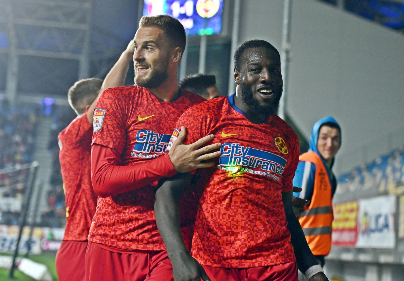 „Bizonul” Harlem Gnohere, revenire spectaculoasă, la 35 de ani! Fostul jucător de la Dinamo și FCSB s-a întors, după ce un an nu și-a găsit echipă