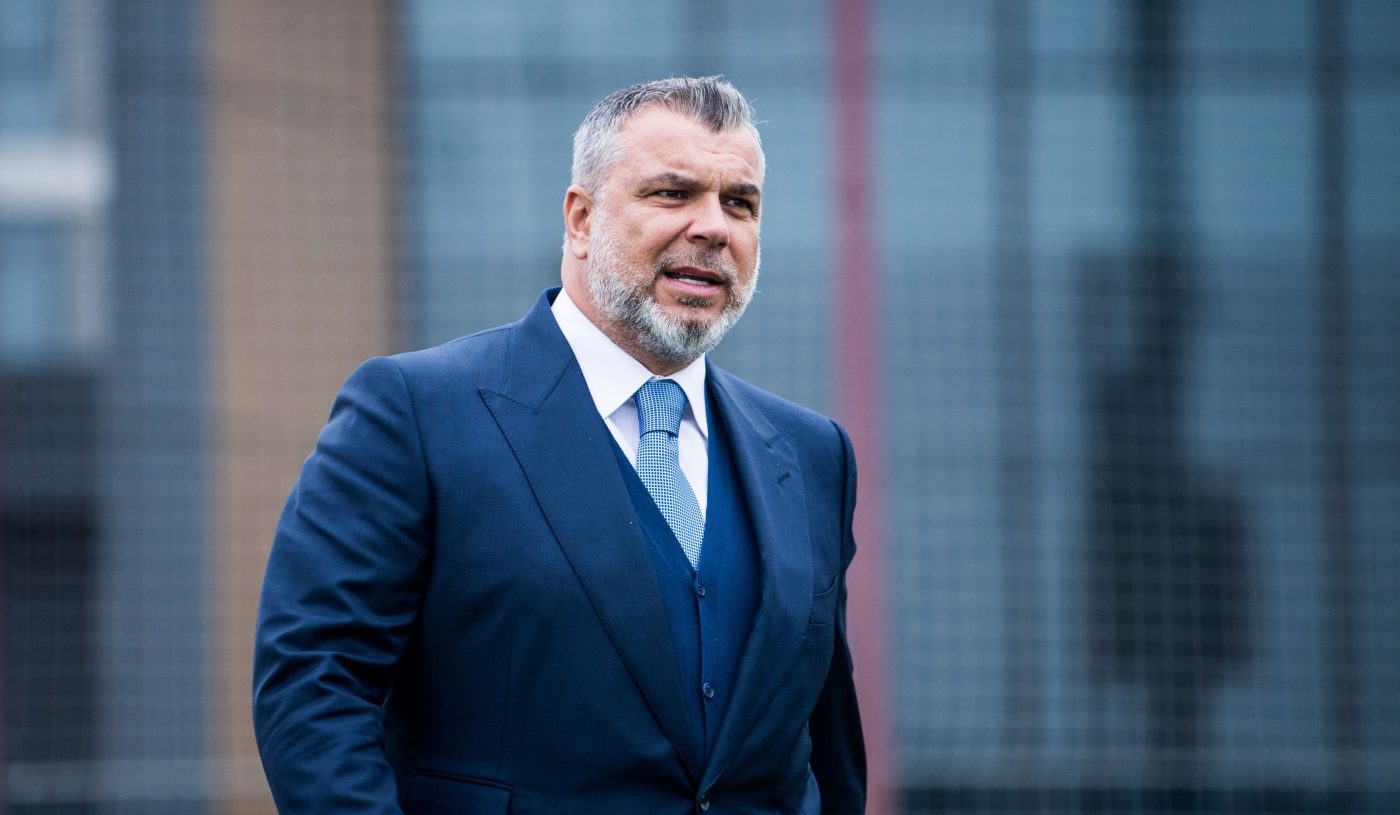 Cosmin Olăroiu, ofertă de aproape 9 milioane de euro pe an! Românul este dorit tot de un gigant din China