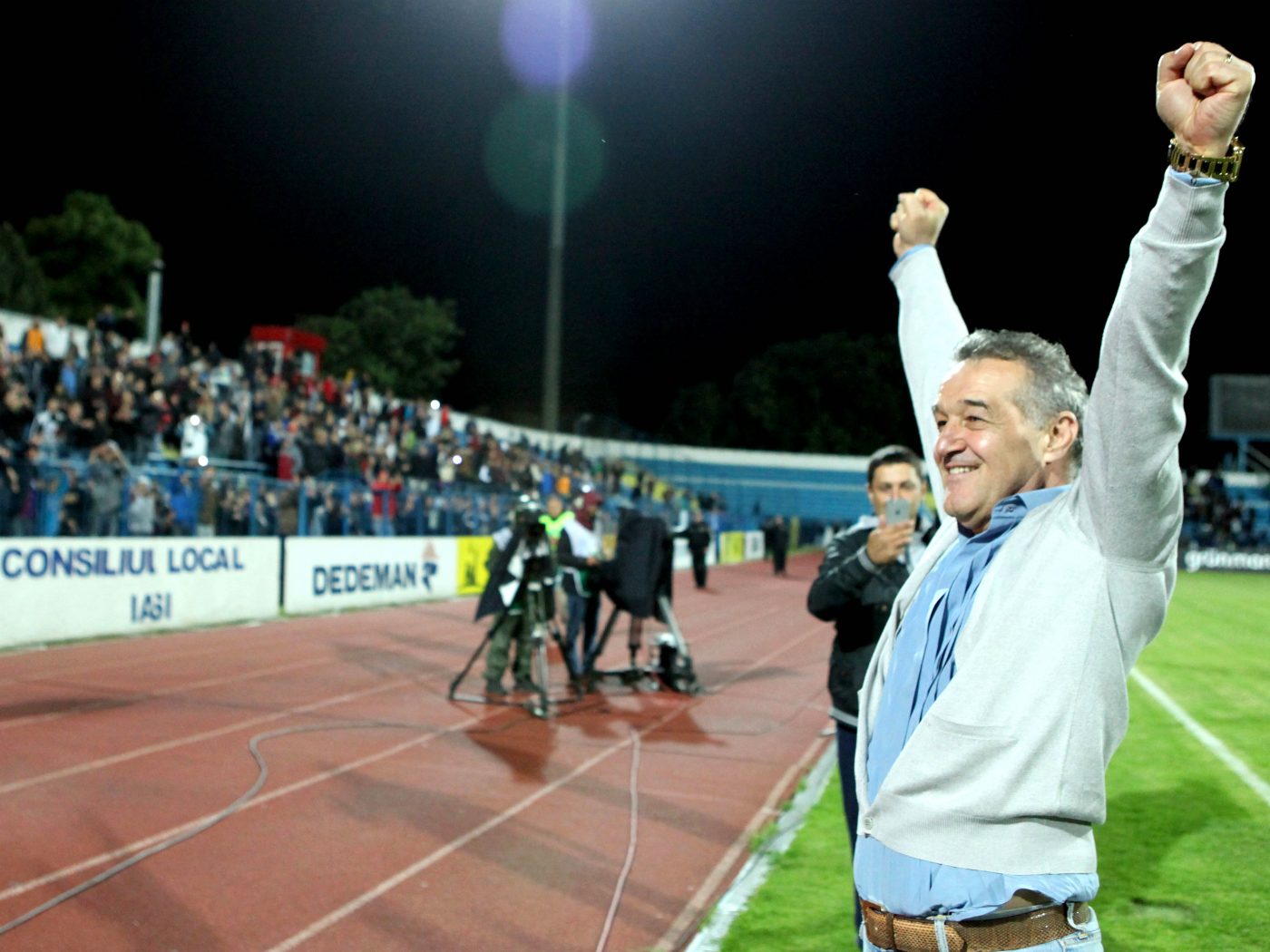 Gigi Becali a primit vestea anului 2024! I se întâmplă pentru a treia oară în viață: „Așa vrea Dumnezeu”