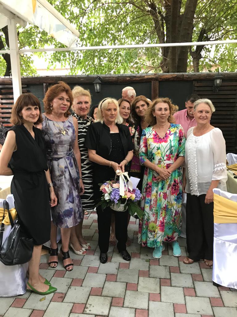 Maricica Puică, înconjurată de prietene! Foto: ProSport