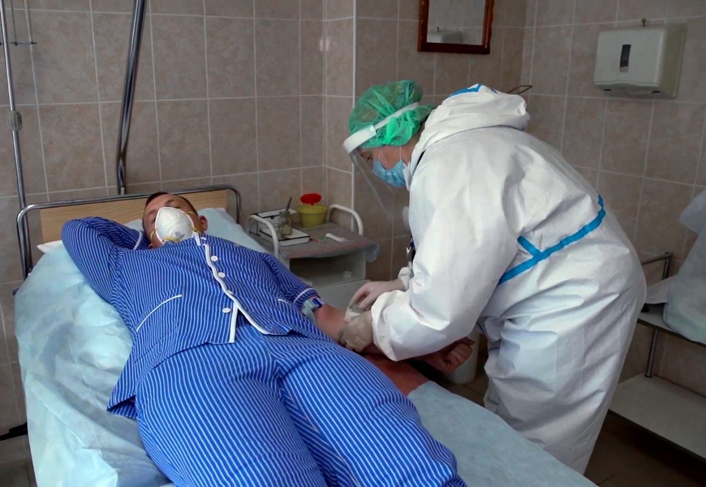 Primul stelist care se opune vaccinării împotriva coronavirusului. „Nu am încredere. Câte medicamente au fost promovate ca eficiente și au fost retrase ulterior?” | EXCLUSIV