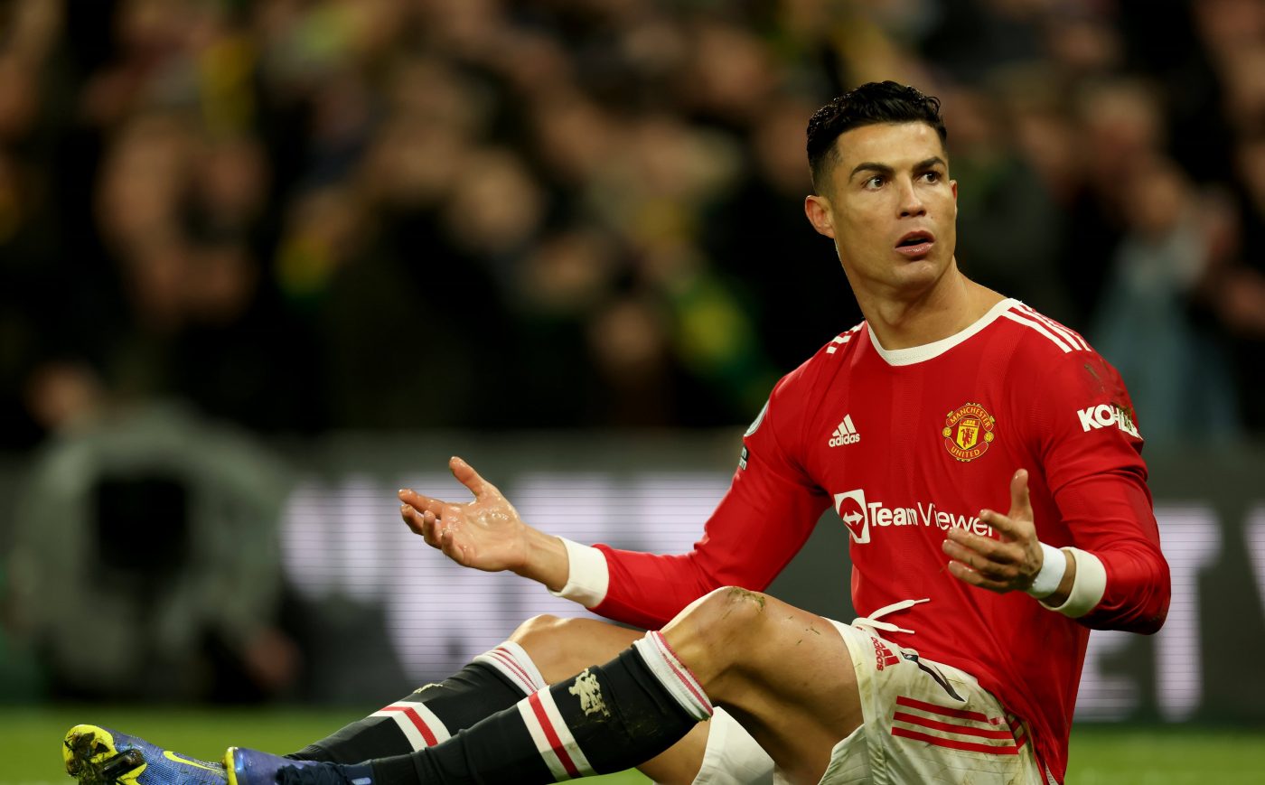 Sora vedetei Cristiano Ronaldo a aruncat în aer rețelele de socializare, după ce a dat „like” unei postări de pe Instagram care susține că starul lui Manchester United nu este accidentat sau bolnav!