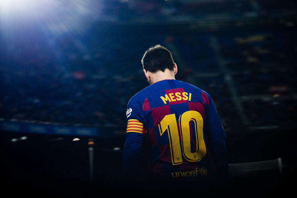 FC Barcelona caută sponsori pentru a finanța revenirea de senzație a lui Leo Messi pe Camp Nou! Va avea salariu ca un jucător modest, dar va câștiga o avere printr-o „inginerie” economică