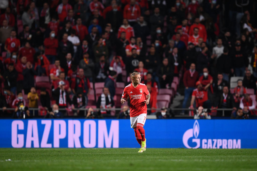 Top Pariu: 100% Champions League » Pachetul Zilei ajunge la cota 13.36 »»