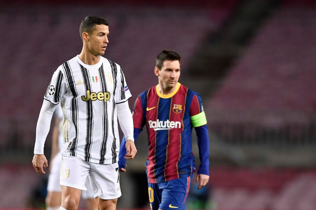 Cristiano Ronaldo și bolidul care valorează cât un cartier din București! Suma uriașă pe care a putut s-o dea pe o mașină Bugatti | FOTO