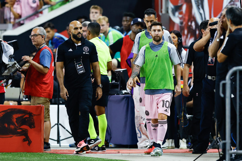 Greu fără Messi! Superstarul argentinian a privit neputincios cum Inter Miami a fost umilită în MLS | VIDEO