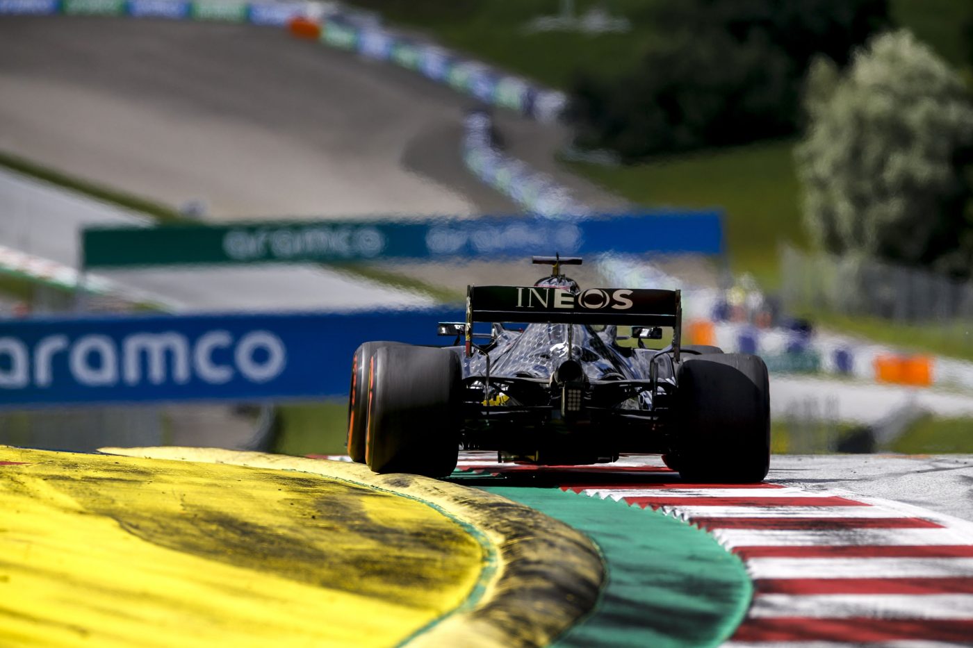 Câți bani s-au pierdut în Formula 1 din cauza pandemiei de coronavirus. Sezonul 2020 din Marele Circ a fost salvat în ultimele 4 luni