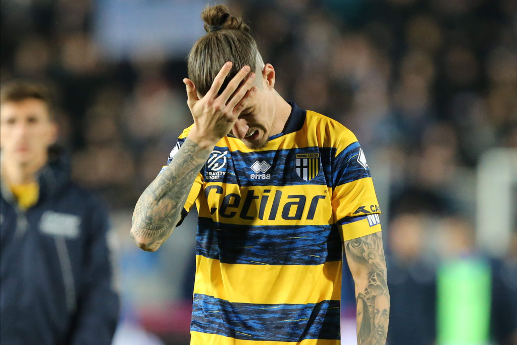 De ce nu reușește Dennis Man să se impună la Parma. Italienii au dezvăluit motivul din spatele formei sale slabe: „Era puțin derutat”