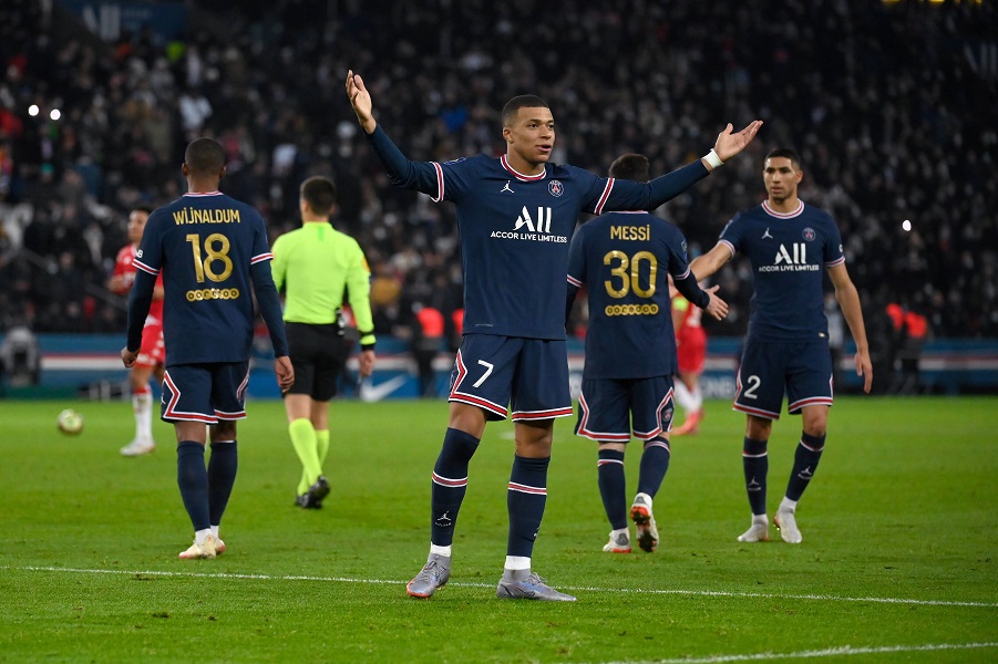 Ligue 1: Spectacolul este garantat pe „Parc Olympique Lyonnais” » Pariul câștigător la Lyon – PSG este AICI!