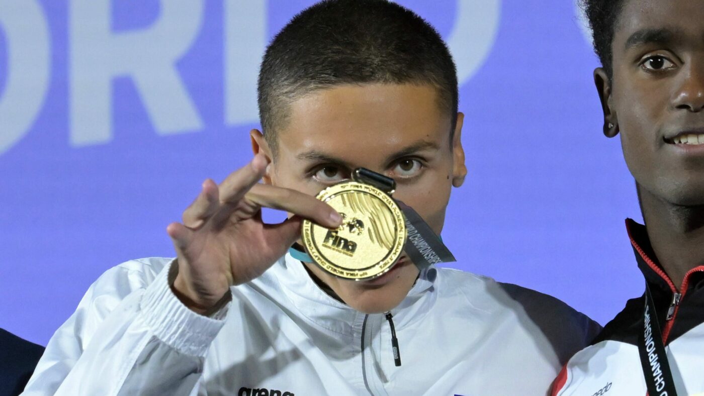 Răzvan Burleanu a reacționat după performanța reușită de către David Popovici la Campionatele Mondiale: „Statul ar trebui să se implice mult mai mult!”