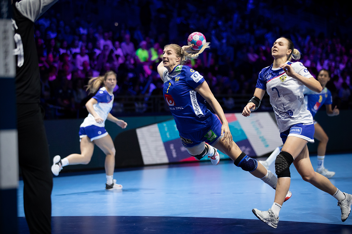 incepe sau nu sezonul de handbal costica buceschi