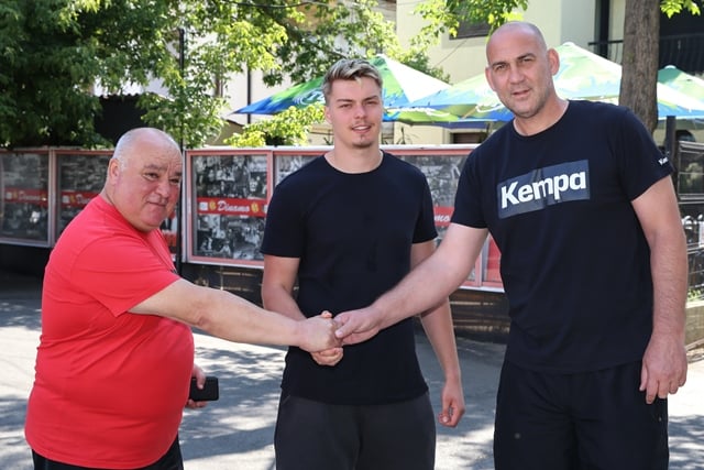 dinamo bucuresti - csm bucuresti