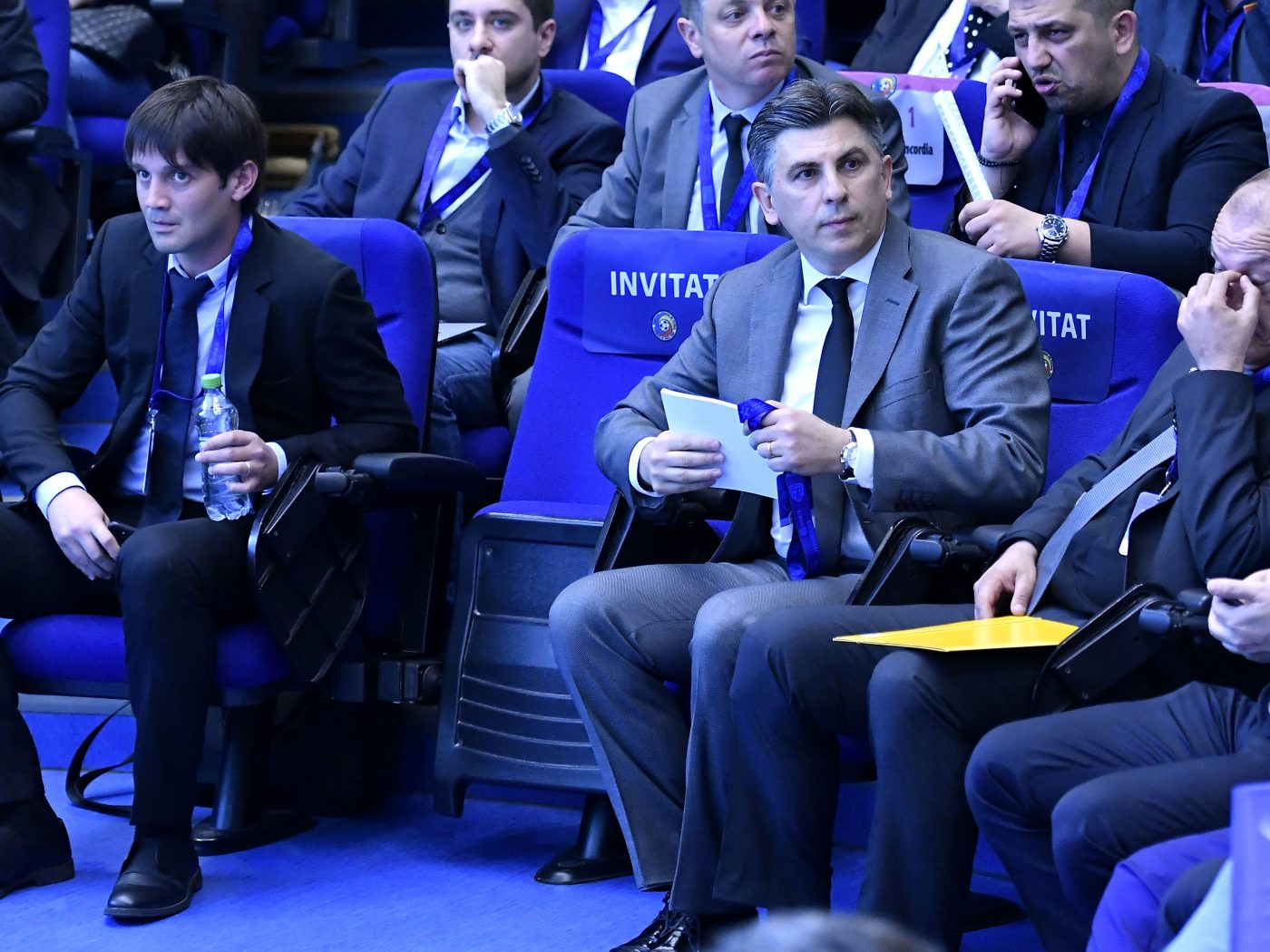 Vedetele se strâng în Sala Polivalentă! Ionuț Lupescu și alte nume mari din fotbal vin să asiste la meciul care se joacă chiar înainte de FCSB – Anderlecht | EXCLUSIV