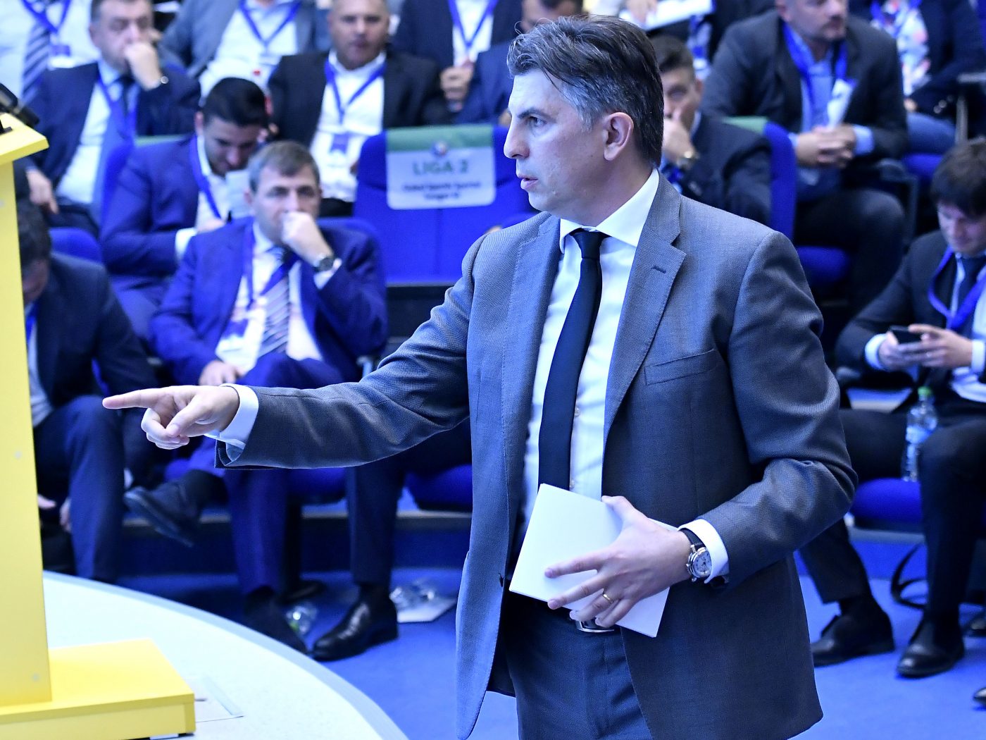 ”Grupa e atât de slabă, încât nu avem cum să nu ne calificăm”. Ionuț Lupescu vede România la Euro 2024 și supralicitează: ”Nu-mi pun problema de Israel și Kosovo, eu întreb de ce nu ne-am bate cu Elveția la primul loc?” | EXCLUSIV