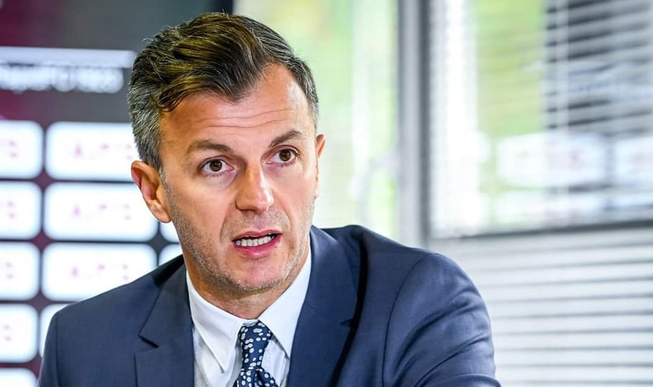 Ovidiu Burcă anunță planurile de viitor la CSM Slatina, după ce a promovat echipa în Liga 2: „Nu îmi place să schimb foarte des locul de muncă, dar se poate întâmpla orice” | VIDEO EXCLUSIV ProSport Live