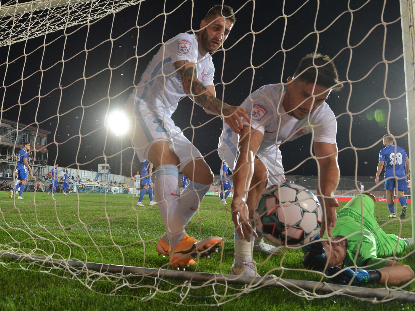 Top Pariu: 100% fotbal » Pachetul Zilei ajunge la cota 13.04!