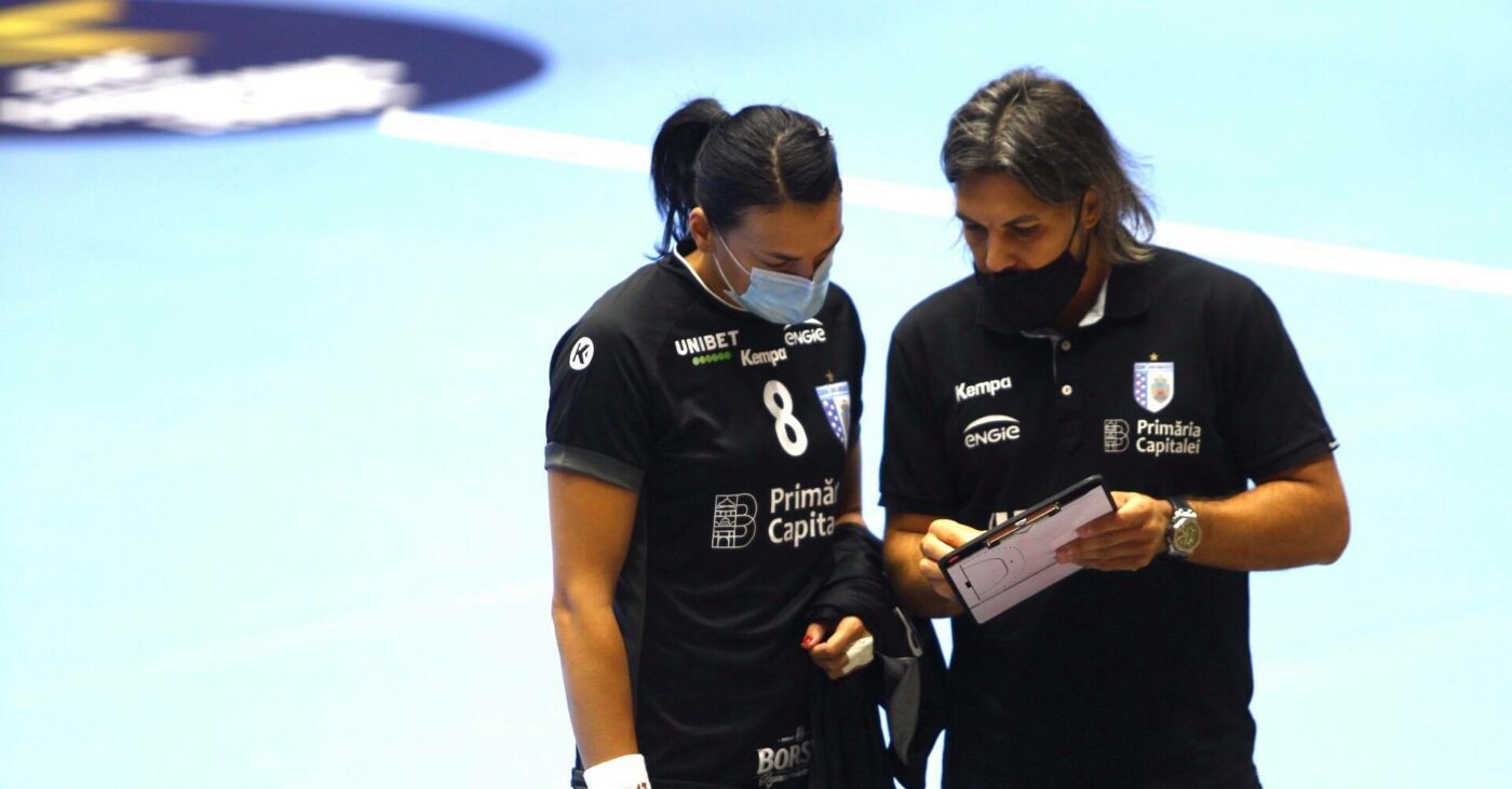 Adi Vasile, reacție dură după ce Cristina Neagu a fost înjurată de fanii Rapidului după fiecare gol: „E un simbol, o doamnă! Nu e mediul care să facă reclamă handbalului”