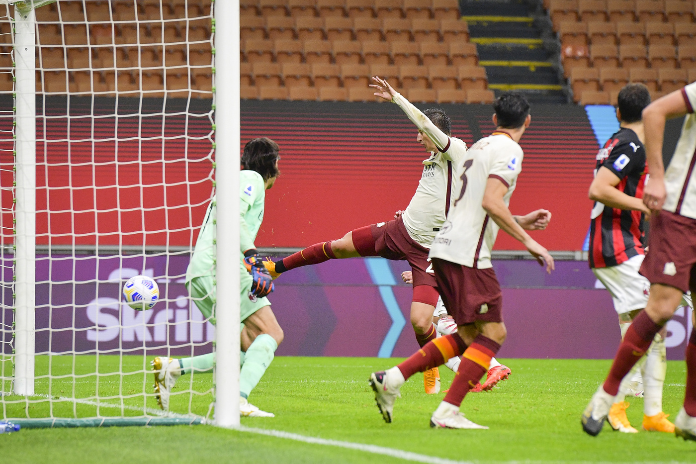 AC Milan – AS Roma 3-3, Video Online. Dubla lui Ibrahimovic nu l-a salvat pe Tătărușanu, care a greșit la primul gol al oaspeților