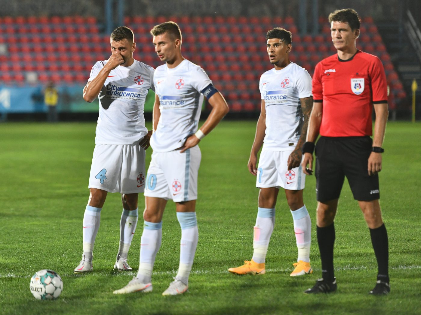 Lovitură pentru FCSB! Florin Tănase nu va juca în derby-ul cu CFR. Cine îl va înlocui pe căpitanul roș-albaștrilor în Gruia